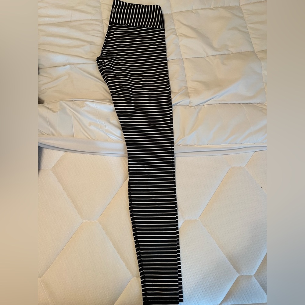 Lululemon Wunder Under Tight